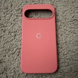 GOOGLE PIXEL 9/PIXEL 9 PRO CASE — PEONY! (Like new!)